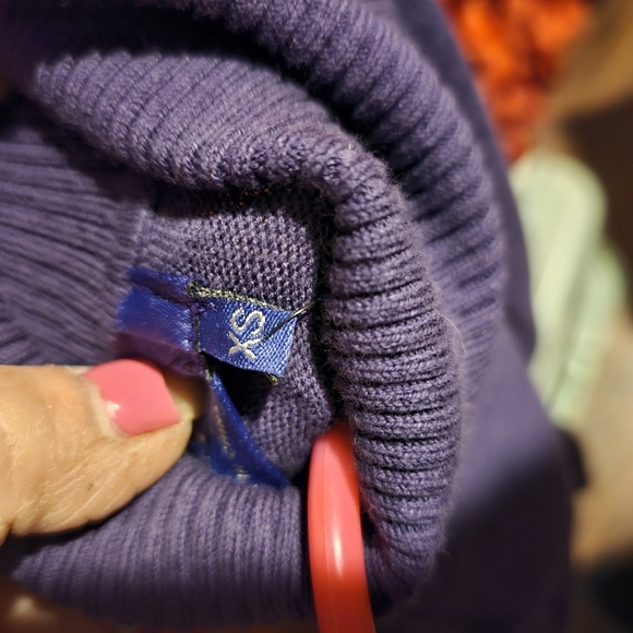 Miley Cyrus Azzari Purple Crop Turteneck Short sleeve sweater Size XS - Picture 5 of 7